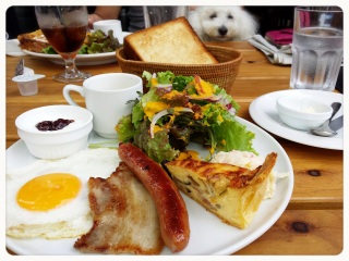 ���[�j���O